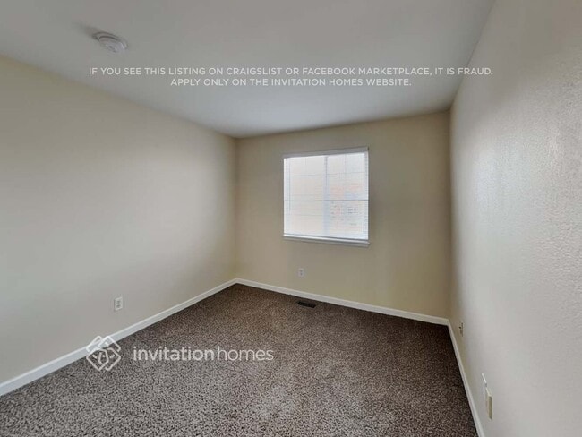 Building Photo - 4654 E 135th Ave