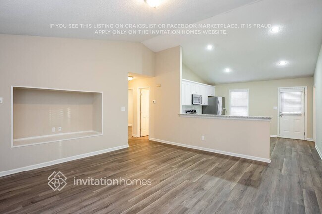 Building Photo - 1631 Barbara Ann Cir