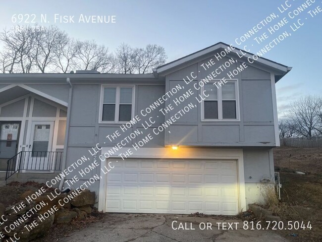 Building Photo - 6922 N Fisk Ave