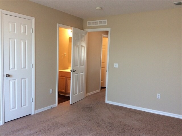 Building Photo - 401 Blake Ave