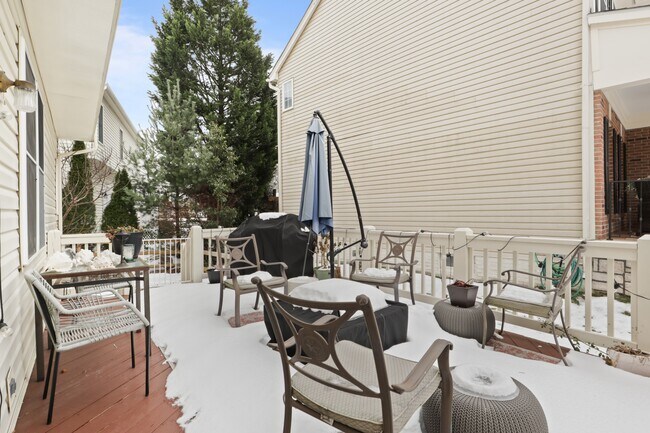 Building Photo - 47627 Rhyolite Pl