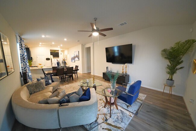 Building Photo - Gorgeous First-Time Rental in Saint Hedwig (SCUCISD) Rental Commission: $500