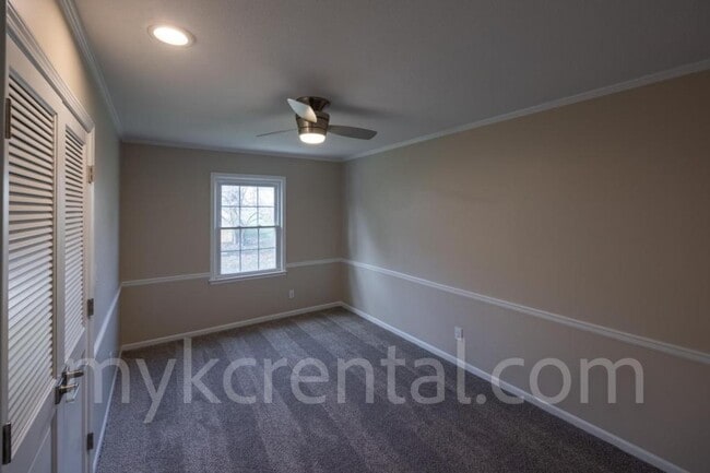 Building Photo - 12012 Ensley Ln