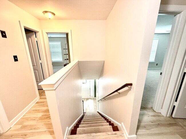 Building Photo - 2857 Cross Landing Dr