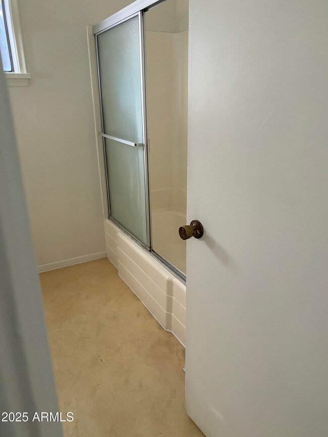 Building Photo - 318 W Georgia Ave