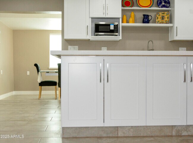 Building Photo - 14801 N Agua Fria Dr