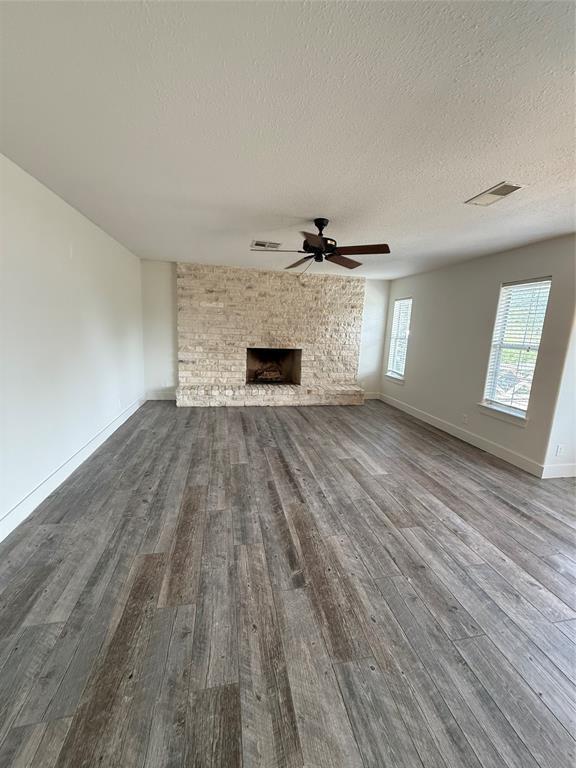 Building Photo - 210 Bluff Dr