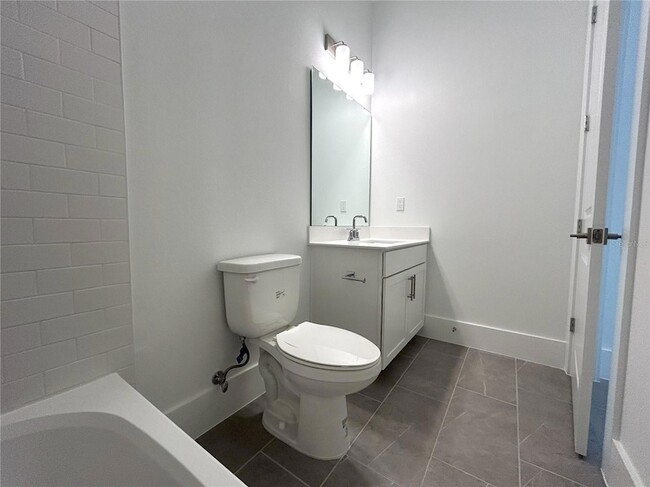 Building Photo - 12615 Clear Sapphire Dr