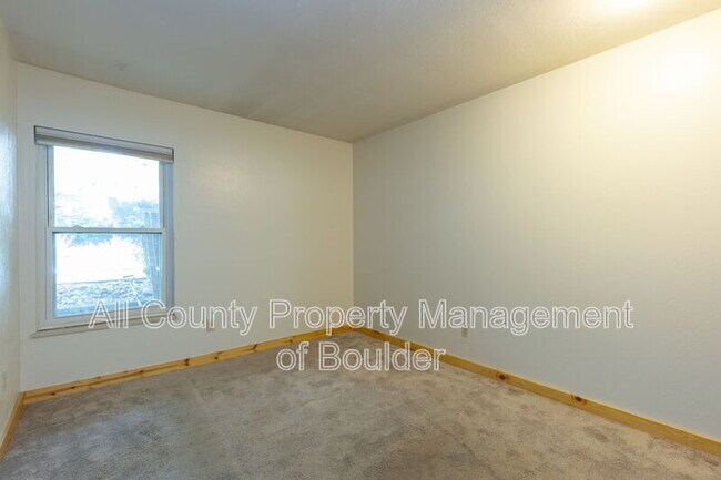 Building Photo - 1111 Maxwell Ave