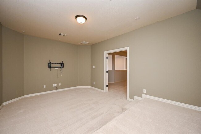 Building Photo - 5426 Humboldt Park Ln
