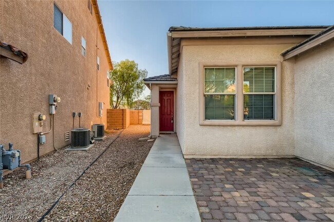 Building Photo - 4937 Naff Ridge Dr