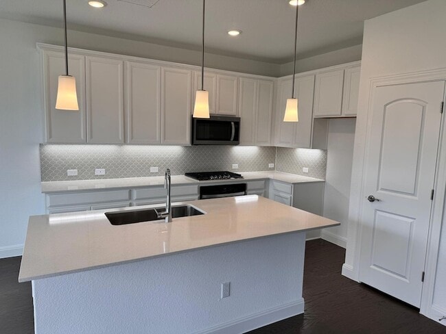 Building Photo - 304 Harbors Ln
