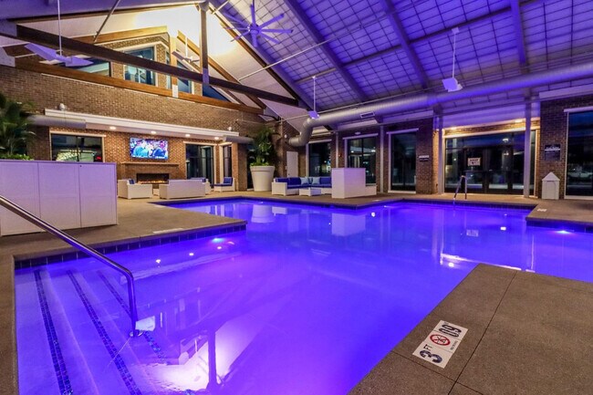 Building Photo - 5102 Aldersgate Dr