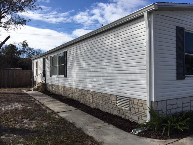 Building Photo - 1617 Ridge Dr