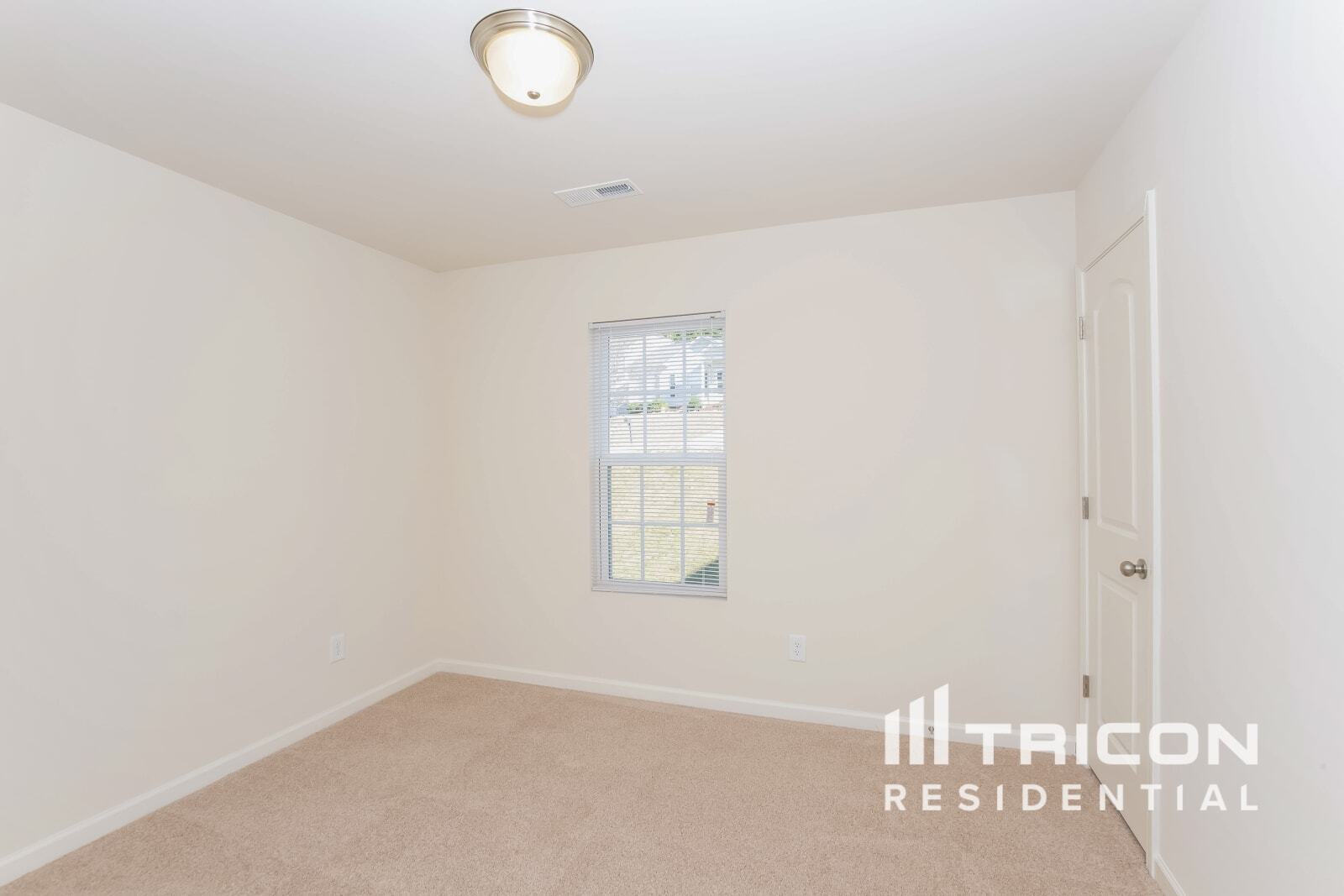 Building Photo - 322 Olde North Church Dr