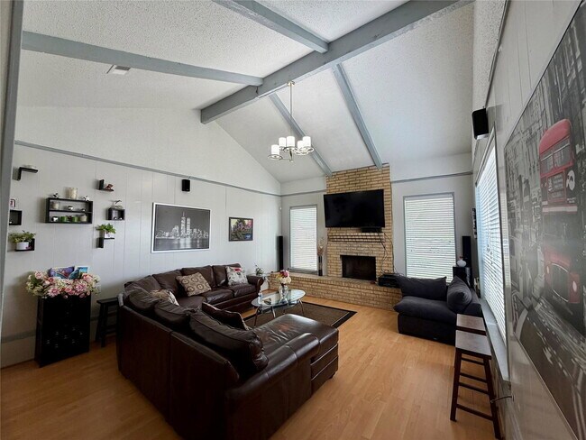 Building Photo - Chasehill Drive, Missouri City, TX 77489 - 4 BR 2.5 BA single-family home