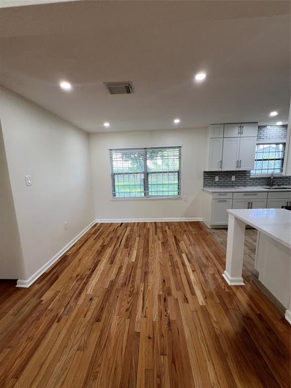 Building Photo - 13434 Melcher Dr