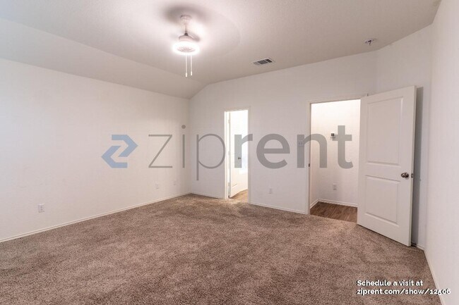 Building Photo - 21417 Bird Wing Dr