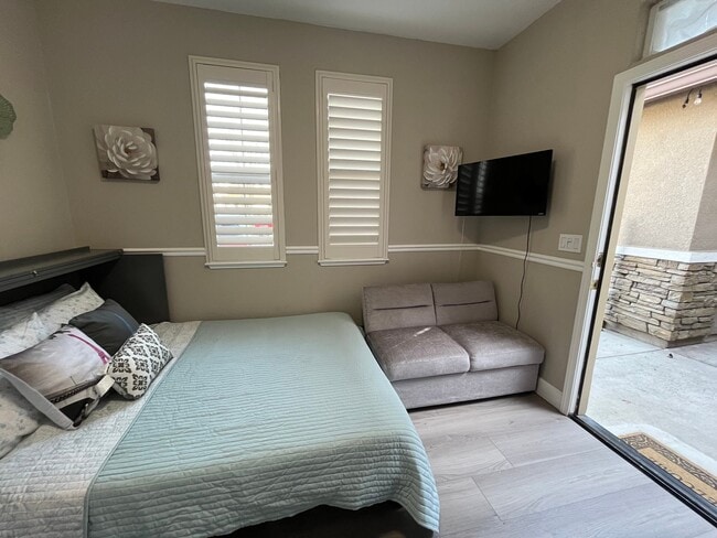 Building Photo - 1513 Christiansen Dr