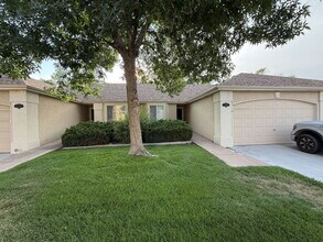Building Photo - 2114 Water Blossom Ln