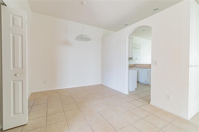 Building Photo - 12204 Putter Green Ct