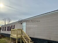 Building Photo - 64 Richardson Ln