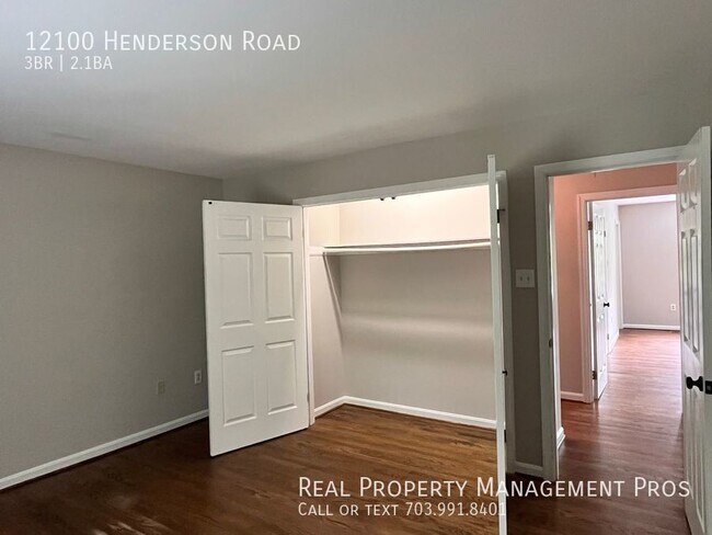 Building Photo - 12100 Henderson Rd