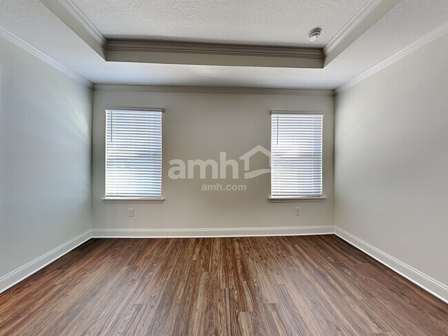 Building Photo - 118 Olivewood Pl