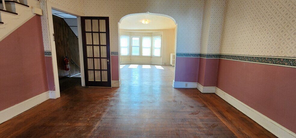Dining Room - 19 N 2nd St