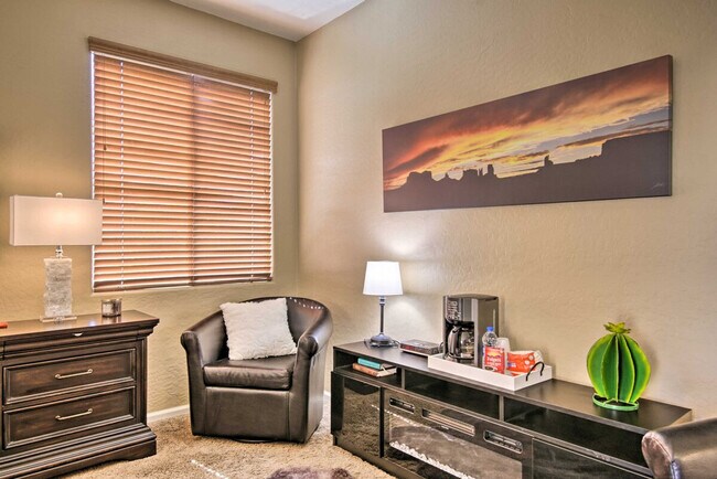 Building Photo - 3759 E Fruitvale Ave