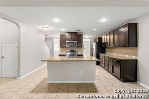 Building Photo - 12023 Sapphire River