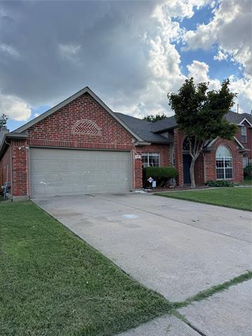 Building Photo - 808 Pimernel Ln