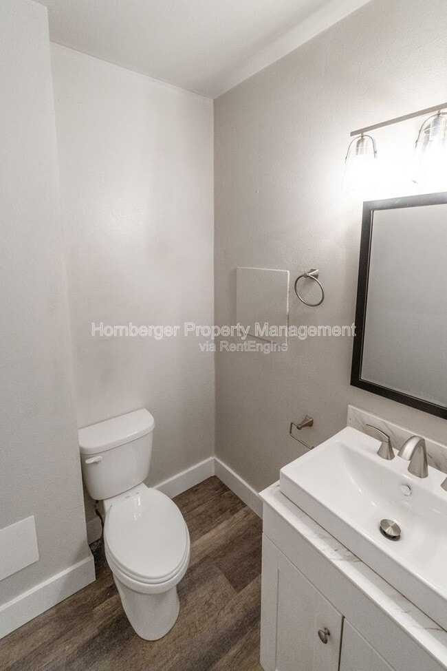 Building Photo - 2229 E Boone Ave