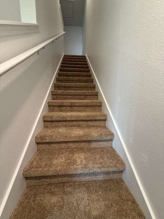 Building Photo - 170 Feltrim Reserve Blvd