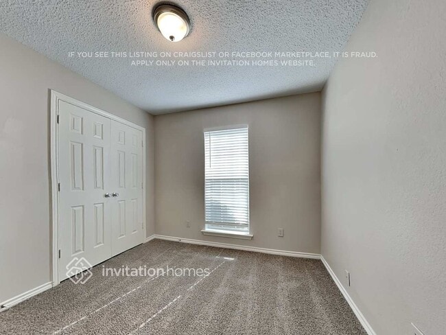 Building Photo - 804 E Aimee St