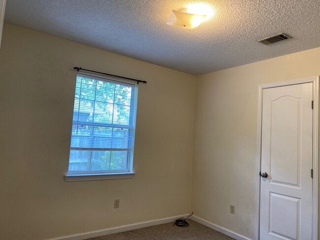 Building Photo - 1337 Loblolly Dr
