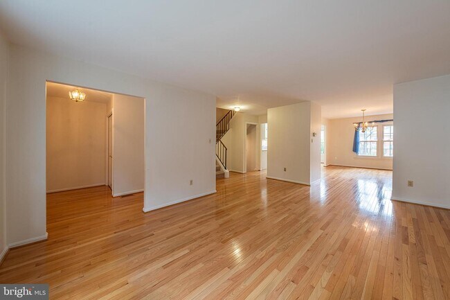 Building Photo - 3133 Windwood Farms Dr
