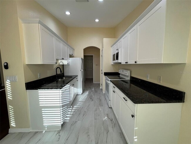 Building Photo - 3462 Monday Terrace