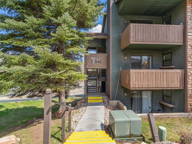 Primary Photo - POWDERWOOD 2 BED