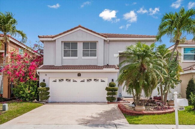 Primary Photo - 1820 Vista Way