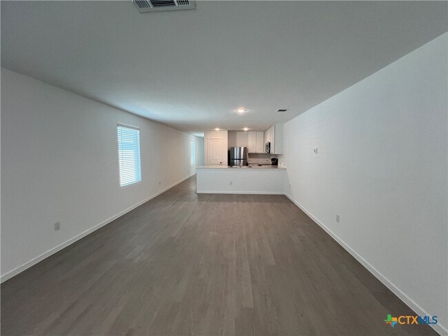 Building Photo - 534 Chevre Rd