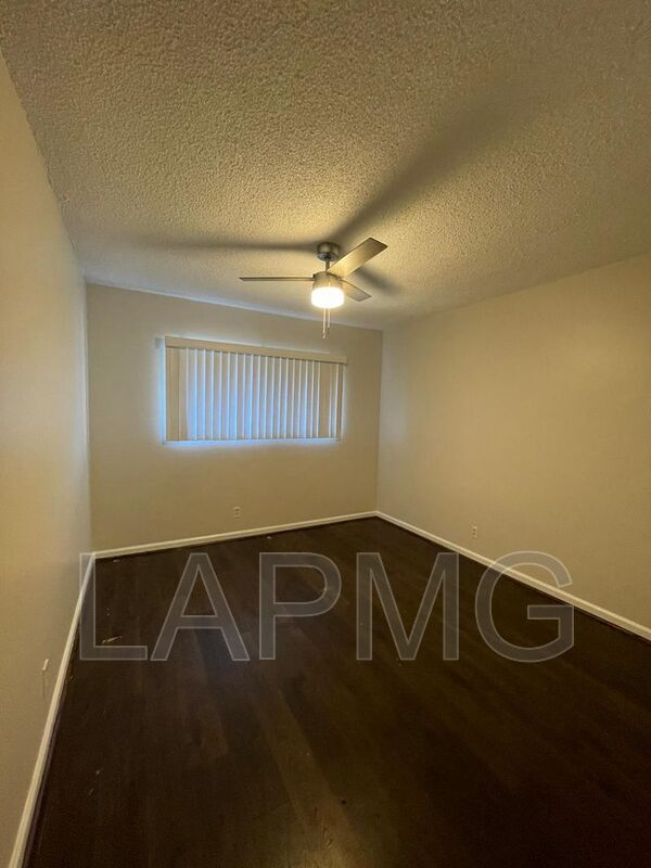 Building Photo - 11185 Carson Dr