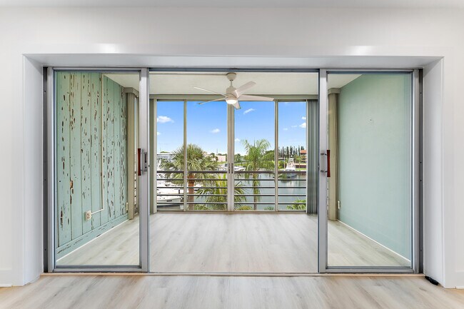 Building Photo - 29 Yacht Club Dr