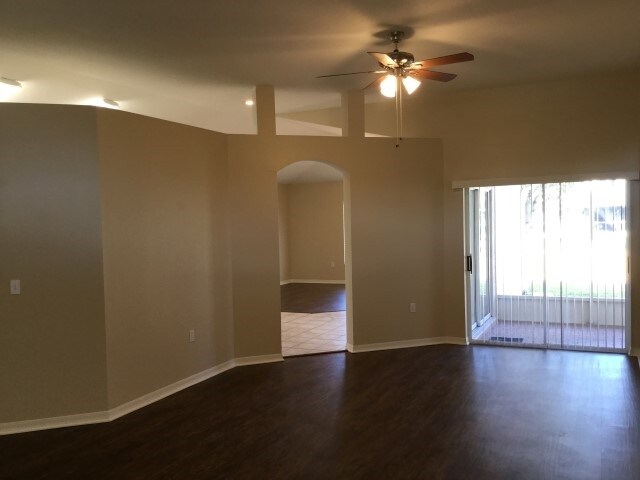 Building Photo - 29643 Morwen Pl