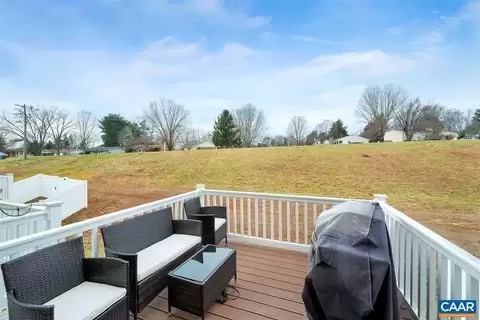 Deck - 2046 Elm Tree Ct