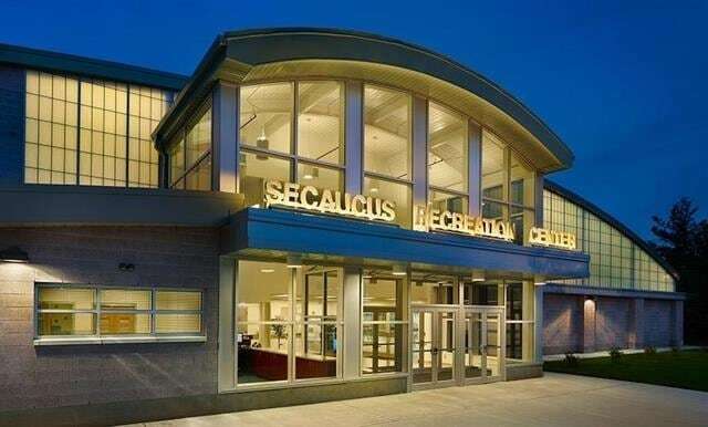 Building Photo - 1018 Koelle Blvd