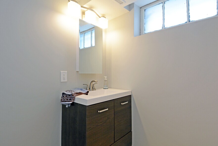 Building Photo - 5718 Nicollet Ave