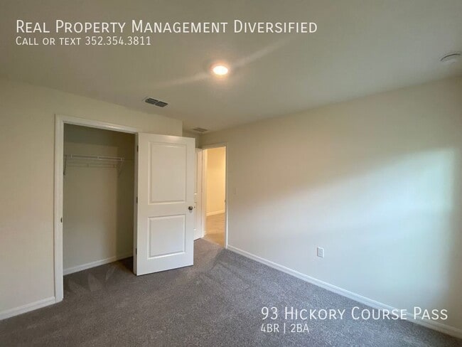 Building Photo - 93 Hickory Course