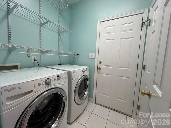 Building Photo - 3307 Creek Trail Rd