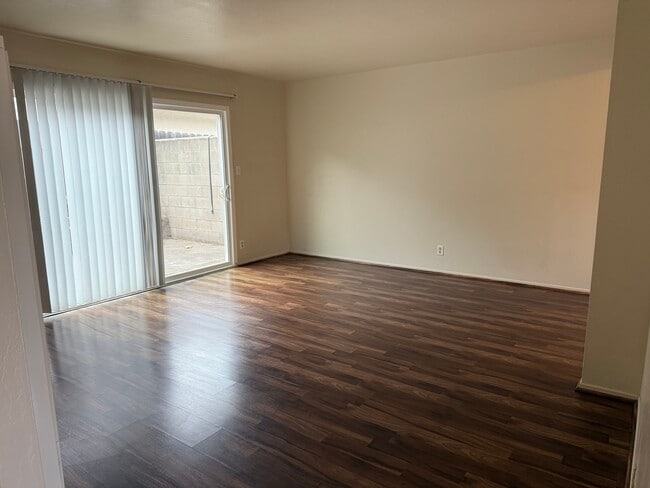 Building Photo - 34770 Perry Rd